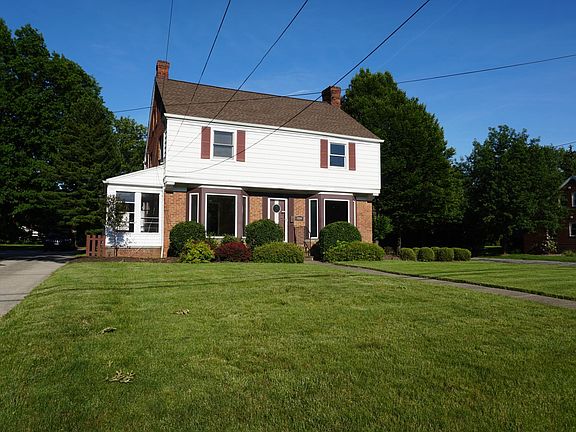 2nd image of 3249 Rocky River Dr