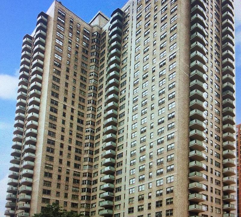 1st image of 300 E 40th St APT 32P