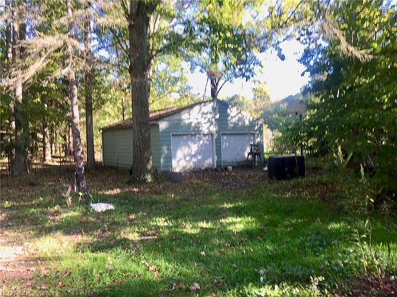 3rd image of 3534 Portage Easterly
