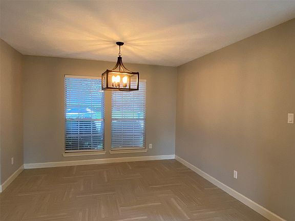 3rd image of 6923 Haven Creek Dr
