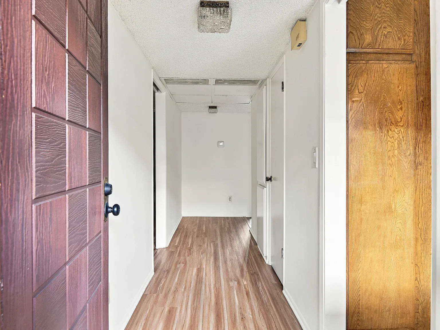 2 bed, 1107 sqft, $2,950 — Photo 4