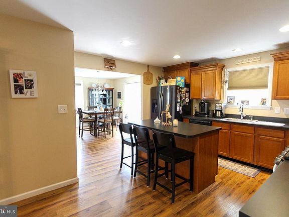 5th image of 505 Sooy Ln