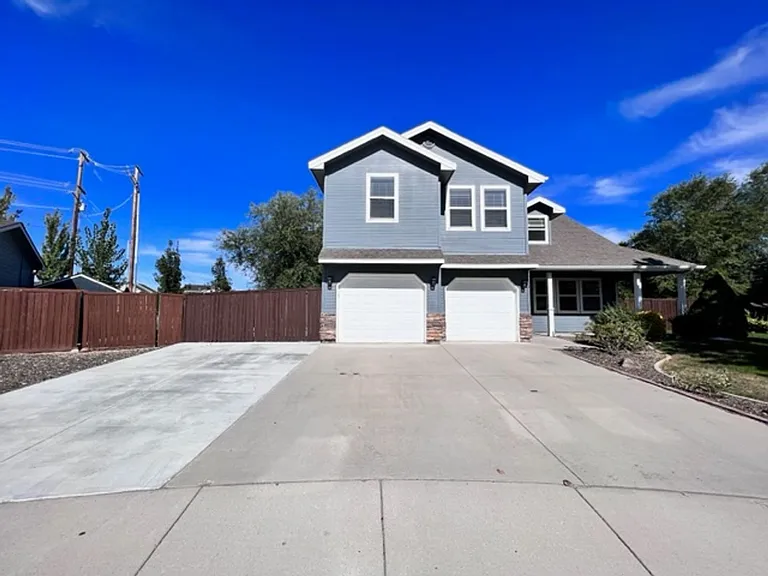 3134 N Blue Springs Ave — Photo 3