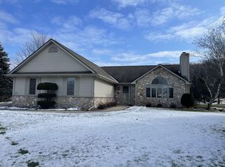 N73W30919 Kentucky Oaks Way, Hartland, WI 53029