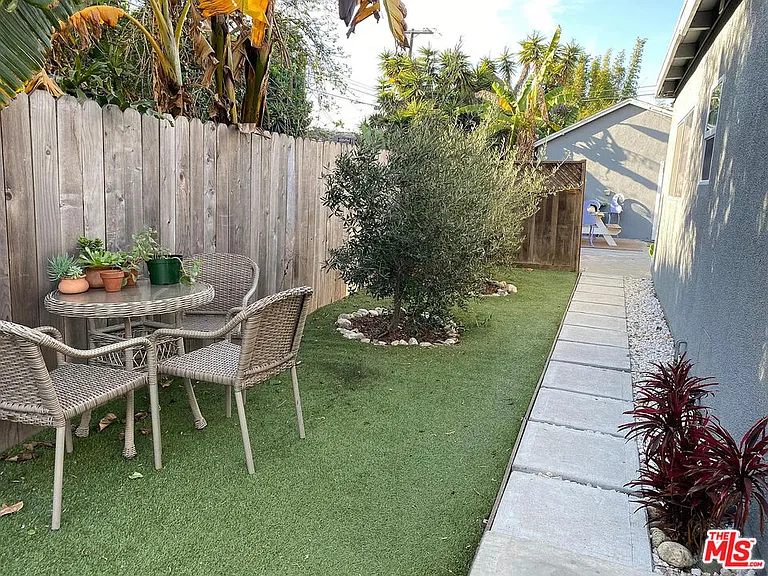 837 Sunset Ave — Photo 6