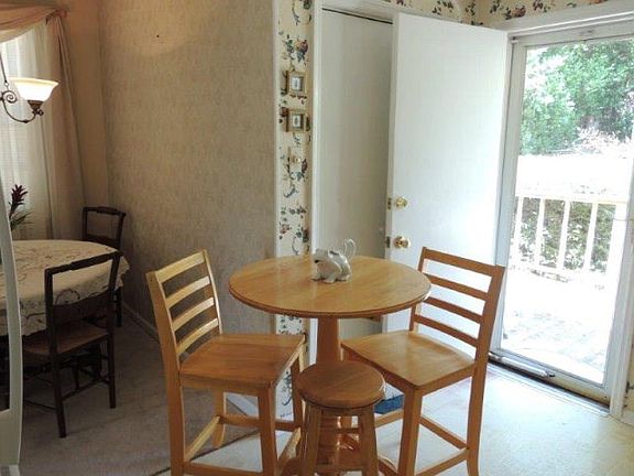 4th image of 807 Yardley Dr