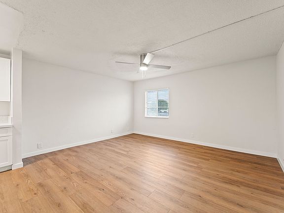 4th image of 6316 S Vermont Ave APT 3