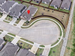 4737 Pin Oak Ct, Aubrey, TX 76227