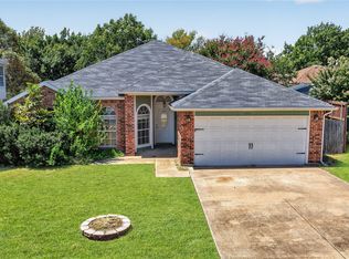 4309 Grason Dr, Grand Prairie, TX 75052