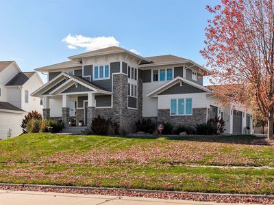 2762 NW 166th Ct, Clive, IA, 50325