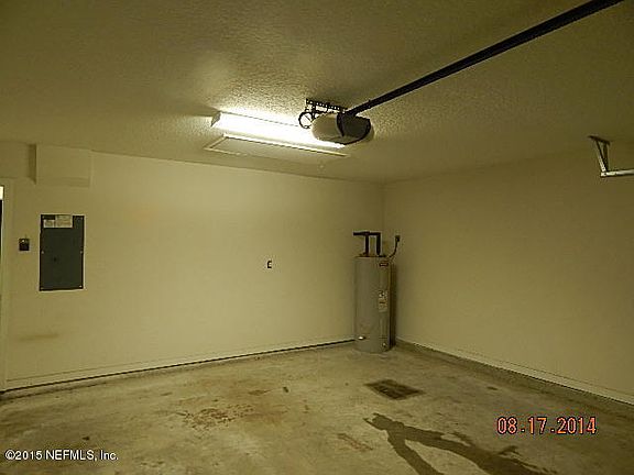 3rd image of 1914 Raising Hill Dr