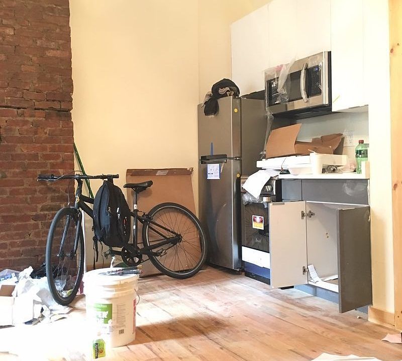 1st image of 18 Irving Ave #Fg
