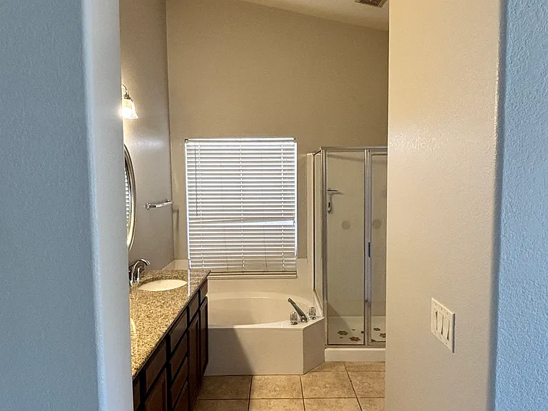 9116 E Siesta Ln — Photo 11