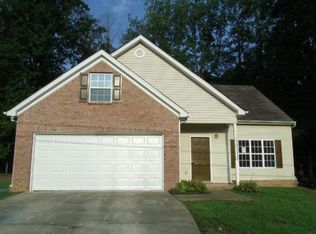 1104 Hickory Pointe, Dickson, TN 37055