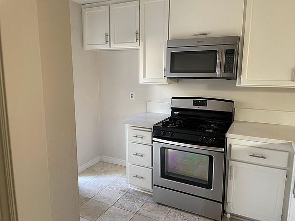 4th image of 42 Elksford Ave