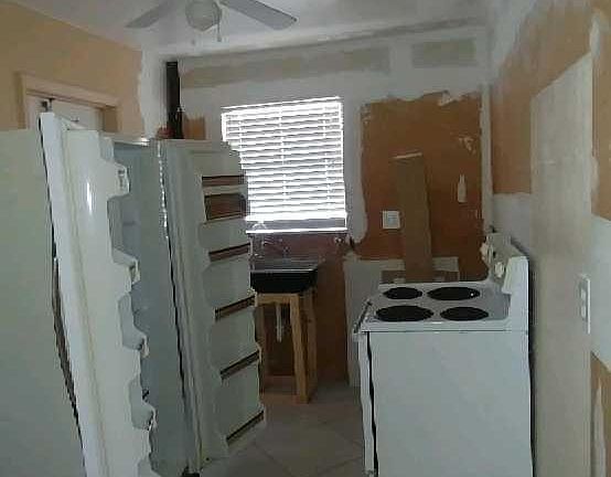 3rd image of 1400 Tallwood Ave APT 310
