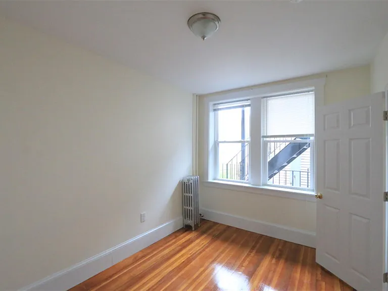 1 Quincy St #4 — Photo 14