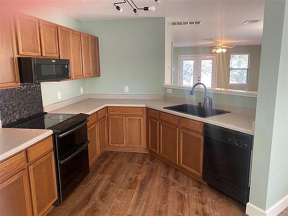 4th image of 5628 War Admiral Dr