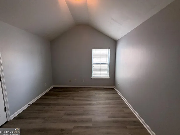 7279 Laurel Creek Dr — Photo 22