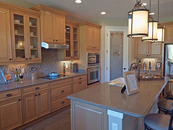 2nd image of 187 Casavista Dr