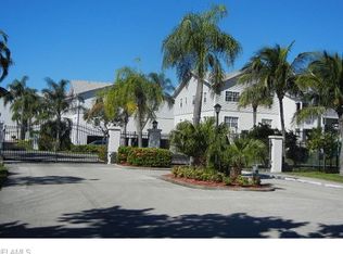 18002 San Carlos Blvd APT 9, Fort Myers Beach, FL 33931