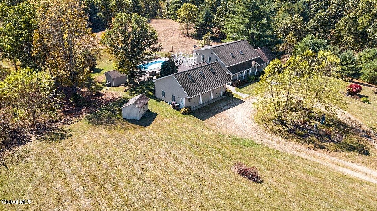 1st image of 262 Binninger Road