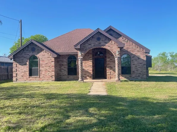 28 Colwell Rd, Hebbronville, TX 78361
