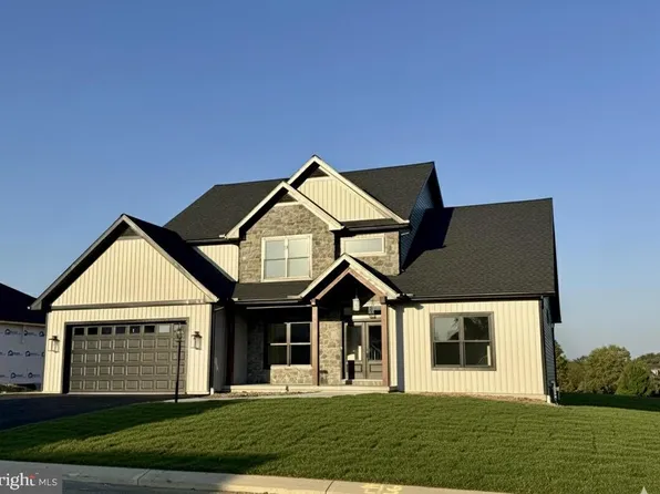 117 Dream Dr, Lebanon, PA 17046
