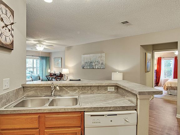 Breakfast bar in kitchen