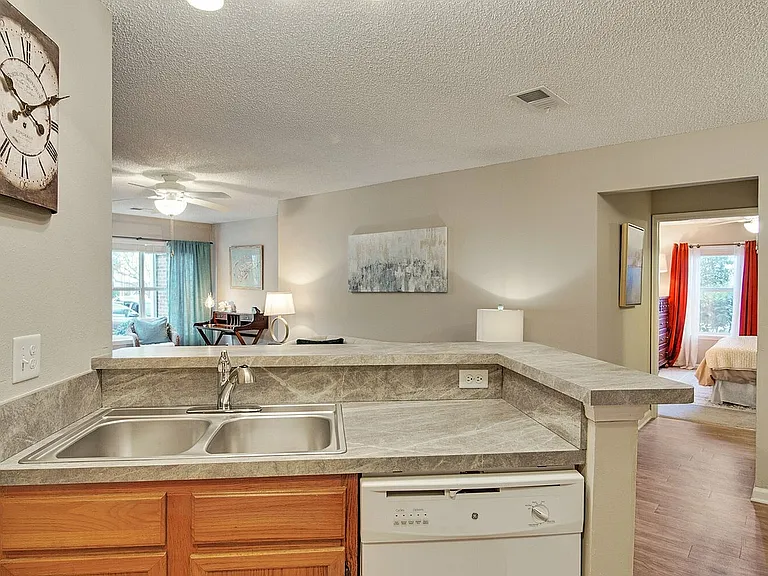 Breakfast bar in kitchen