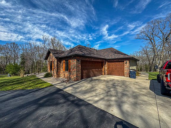 2nd image of 643 S Caden Place