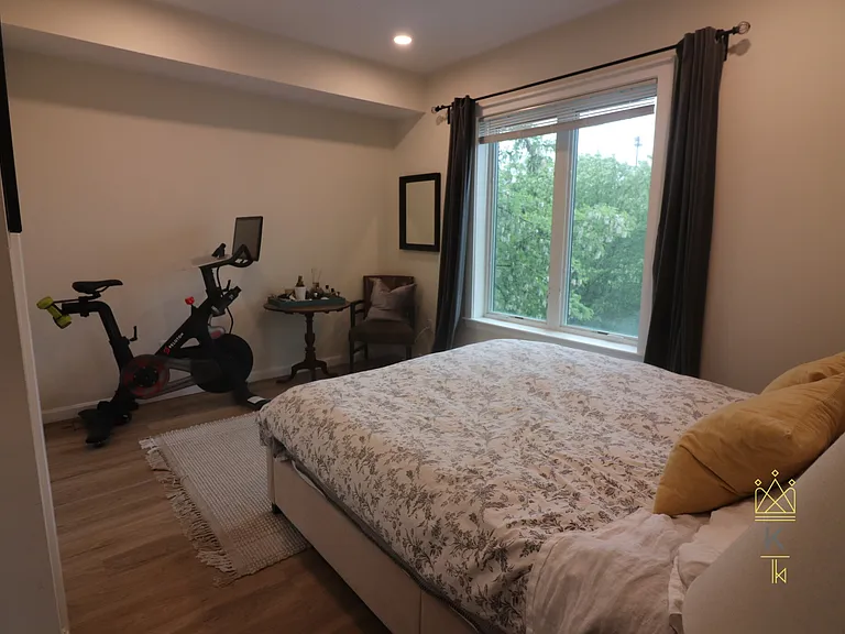 458 Washington St #203 — Photo 9