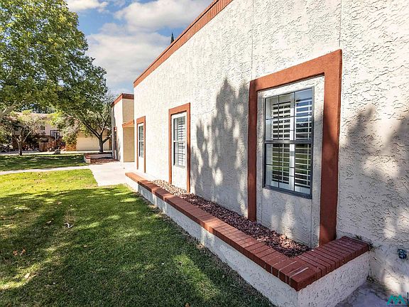 2nd image of 206 Anita Ave
