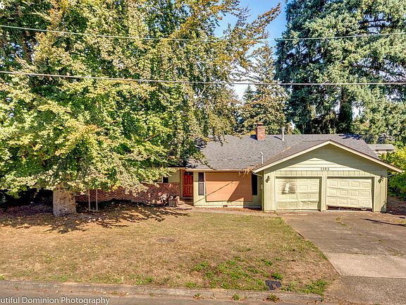 2nd image of 1104 NE 109th St