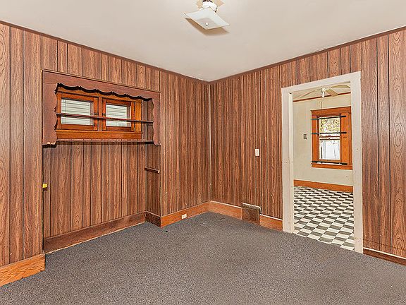 5th image of 528 W Ravenwood Ave