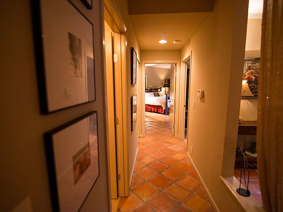 2nd image of 615 6th St APT 109
