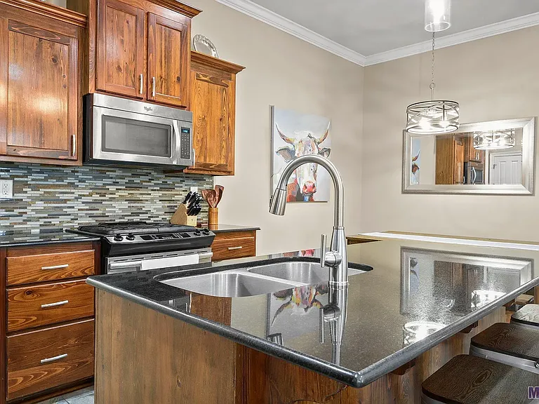 7611 Ibiza Dr — Photo 6