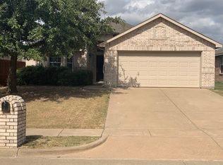 115 Oregon Trl, Waxahachie, TX 75167