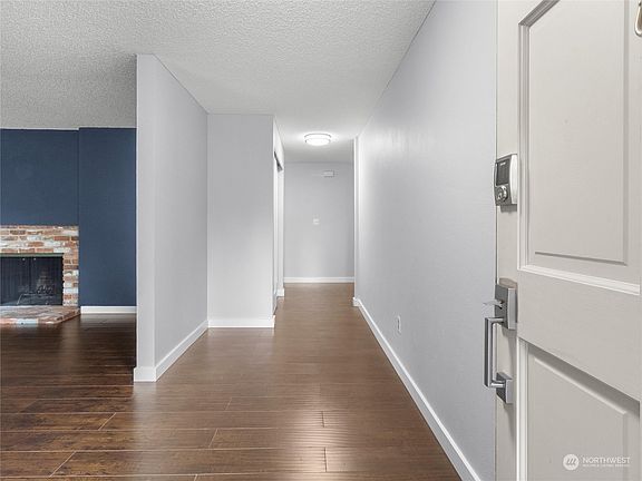 4th image of 7302 Onyx Drive SW