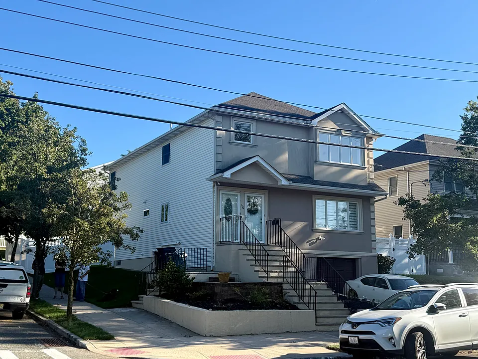 116 Craig Ave