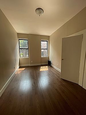 4th image of 4123 9th Ave #B3