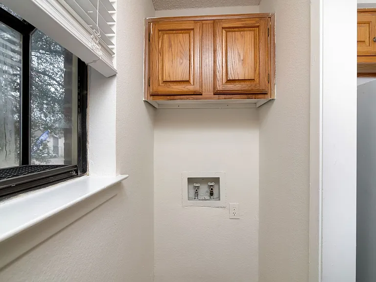 East Landing Townhomes — Photo 13