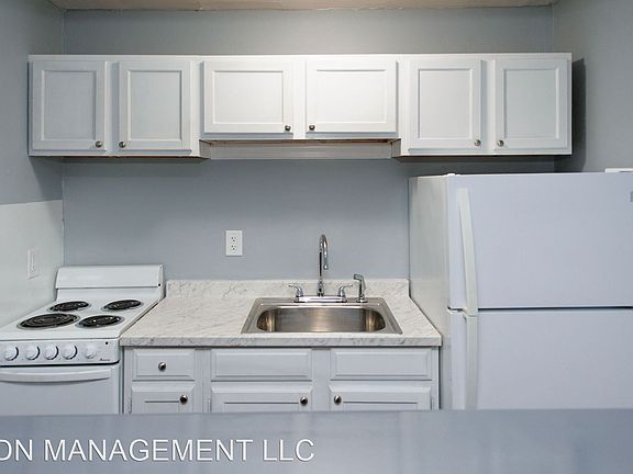 4th image of 2839 Cypress Way Unit 2