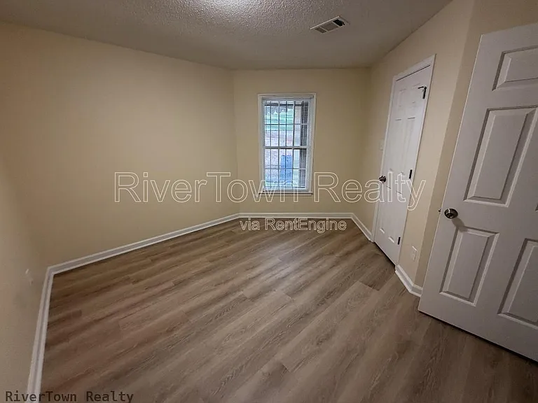 3693 Hyacinth Dr — Photo 13