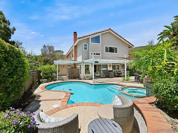 2nd image of 14265 Manzella Dr