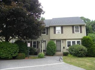 16 Royal Oaks Dr, Auburn, ME 04210