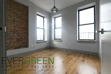 Rented by Evergreen Apartments BK
