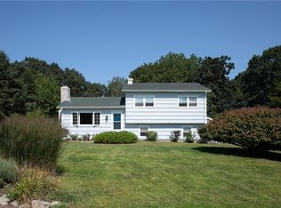 13 Wetomachick Ave, Westerly, RI 02891