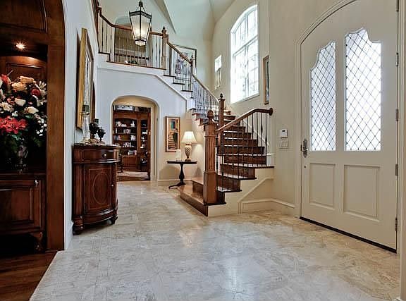 4th image of 6929 Forest Glen Blvd