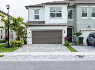 6120 Rancho Ln, Greenacres, FL 33415